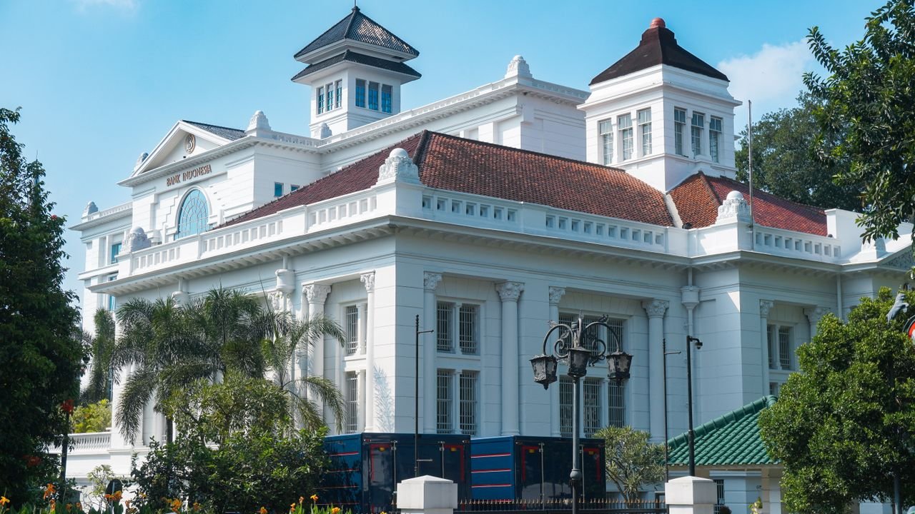 Elegant colonial architecture of Bank Indonesia in Bandung, West Java, Indonesia.